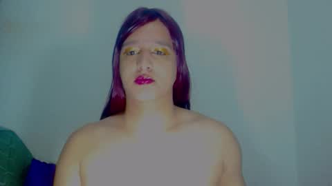 Snapshot of sophiehillsxo chatting on 5, 11, 2025 sophiehillsxo online show from 5, 11, 2025