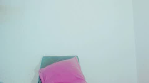 Snapshot of sophiehillsxo chatting on 13, 11, 2025 sophiehillsxo online show from 13, 11, 2025