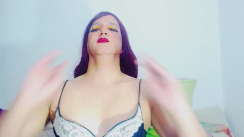 Snapshot of sophiehillsxo chatting on 14, 12, 2025 sophiehillsxo online show from 14, 12, 2025