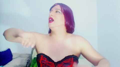 Snapshot of sophiehillsxo chatting on 15, 12, 2025 sophiehillsxo online show from 15, 12, 2025