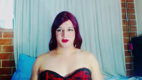 Snapshot of sophiehillsxo chatting on 21, 12, 2025 sophiehillsxo online show from 21, 12, 2025
