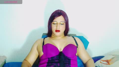 Snapshot of sophiehillsxo chatting on 16, 5, 2026 sophiehillsxo online show from 16, 5, 2026