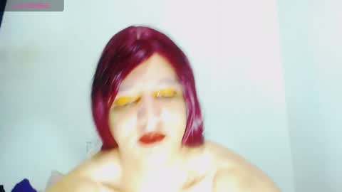 Snapshot of sophiehillsxo chatting on 25, 5, 2026 sophiehillsxo online show from 25, 5, 2026