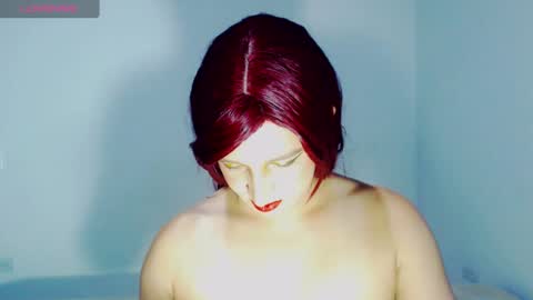 Snapshot of sophiehillsxo chatting on 10, 7, 2026 sophiehillsxo online show from 10, 7, 2026