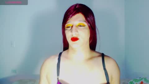 Snapshot of sophiehillsxo chatting on 16, 7, 2026 sophiehillsxo online show from 16, 7, 2026