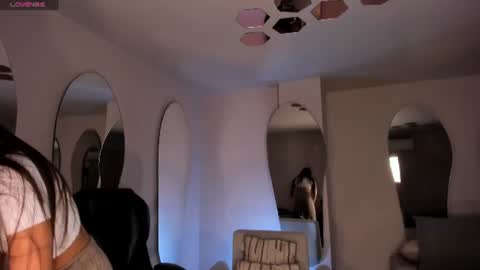 Snapshot of sophiehouston_ chatting on 5, 7, 2026 Sophie Houston online show from 5, 7, 2026