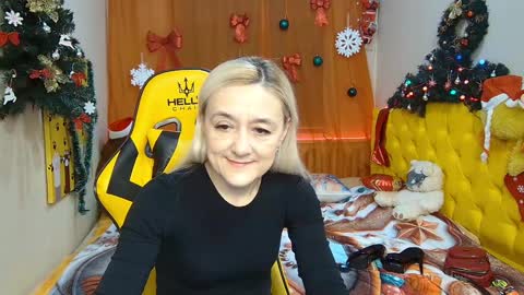 sophiekittyy online show from 26, 12, 2024