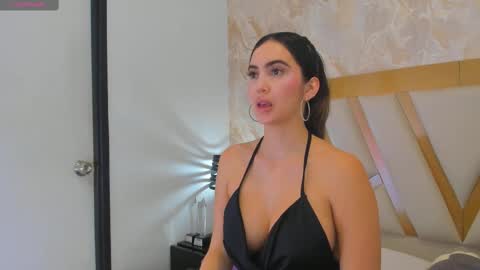 Snapshot of sophiekozlov chatting on 28, 2, 2025 Sophie online show from 28, 2, 2025