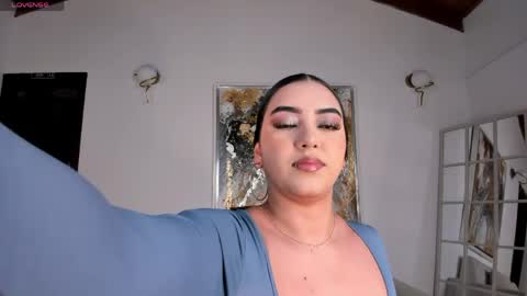 Snapshot of sophielanne chatting on 4, 5, 2026 Sophie online show from 4, 5, 2026