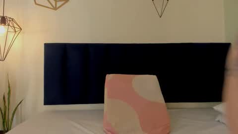 sophieturner_mg online show from 28, 2, 2026