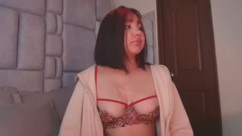   Sophie  online show from 9, 9, 2025