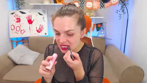 Snapshot of sophiiastarr chatting on 18, 10, 2025 sophiiastarr online show from 18, 10, 2025