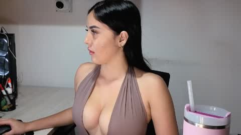 Snapshot of sophiie_blakee chatting on 25, 4, 2026 Sophiee online show from 25, 4, 2026