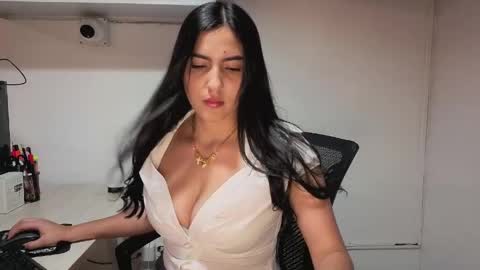 Snapshot of sophiie_blakee chatting on 18, 5, 2026 Sophiee online show from 18, 5, 2026