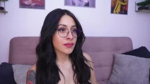 Snapshot of sophiiecums chatting on 27, 6, 2026 Sophiie online show from 27, 6, 2026