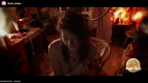 Snapshot of souffle_chaud chatting on 22, 5, 2026 . . online show from 22, 5, 2026