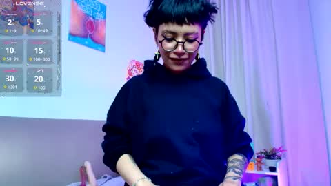 Alma  online show from 21, 12, 2025