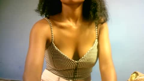 Snapshot of sourayaa chatting on 7, 4, 2026 sourayaa online show from 7, 4, 2026