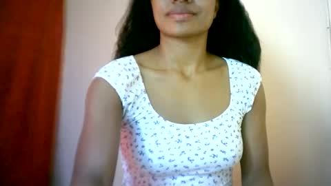 Snapshot of sourayaa chatting on 18, 6, 2026 sourayaa online show from 18, 6, 2026