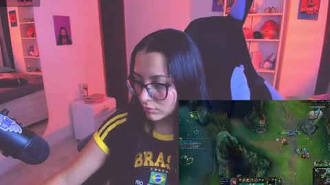 Snapshot of soy___lili chatting on 29, 5, 2026 Lili online show from 29, 5, 2026