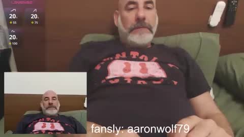 Snapshot of soyelpoti79 chatting on 11, 1, 2026 WhiteWolfFL online show from 11, 1, 2026