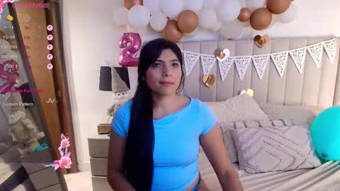 Snapshot of soyhinata__ chatting on 22, 12, 2025 Adeline independent model online show from 22, 12, 2025