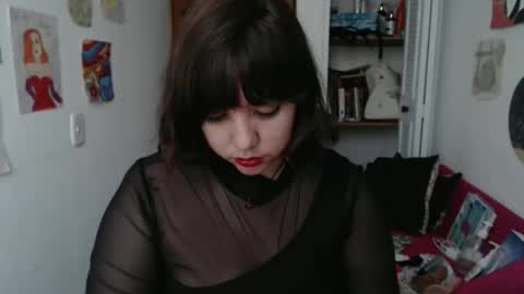 Nana Bela  online show from 5, 11, 2025