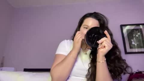 Soyoceanne online show from 24, 2, 2026