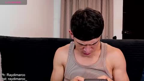 Snapshot of soyraydimarco_ chatting on 31, 10, 2025 RayDimarco  independent model online show from 31, 10, 2025