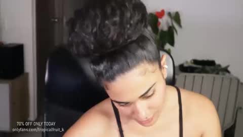 You want to talk to me more personal follow me in My Channel VIP  50 the discount       online show from 12, 9, 2025