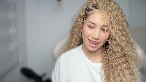 Snapshot of soytulu_ chatting on 9, 2, 2025 brisa s online show from 9, 2, 2025