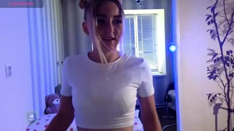 Snapshot of space_danger chatting on 11, 7, 2026 space danger online show from 11, 7, 2026