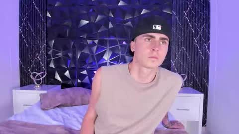 Snapshot of spaceboy_1 chatting on 5, 1, 2026 spaceboy_1 online show from 5, 1, 2026