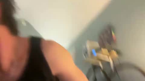 TrndSettrz online show from 28, 1, 2025