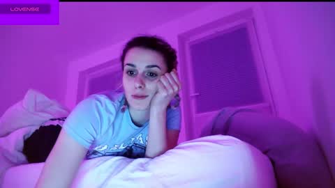 Snapshot of spacegirl42o chatting on 28, 1, 2025 Spacegirl online show from 28, 1, 2025