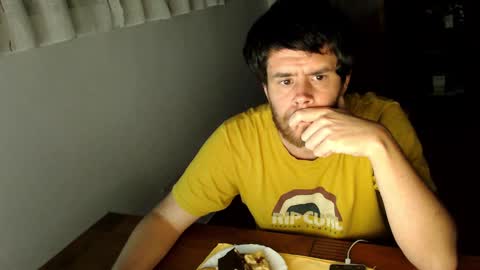 spanish online show from 4, 3, 2025