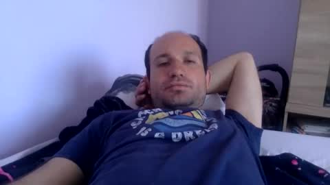 Snapshot of sparei7 chatting on 24, 4, 2026 Snaiky online show from 24, 4, 2026