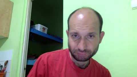 Snapshot of sparei7 chatting on 27, 5, 2026 Snaiky online show from 27, 5, 2026
