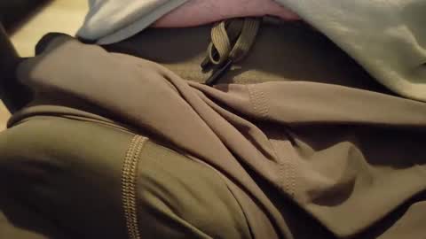 sparklenuts17 online show from 18, 12, 2024