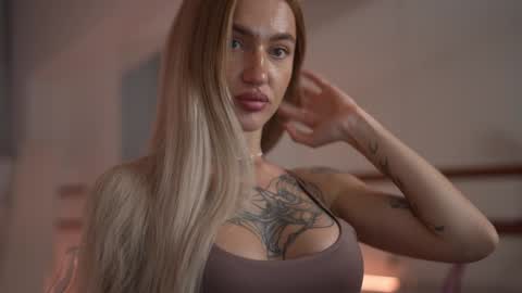 Snapshot of sparks__daisy chatting on 9, 12, 2024 DAISY online show from 9, 12, 2024