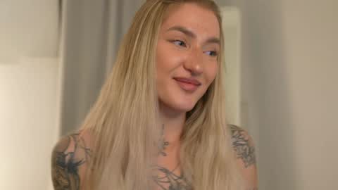 Snapshot of sparks__daisy chatting on 13, 1, 2025 DAISY online show from 13, 1, 2025