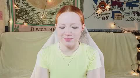 Snapshot of sparky_fox chatting on 4, 6, 2026 Nika online show from 4, 6, 2026