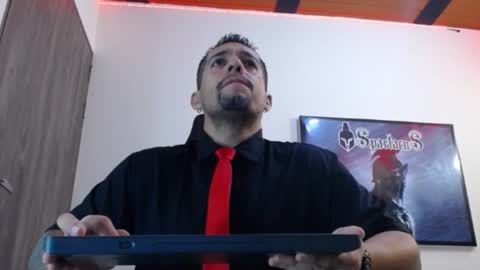     online show from 17, 12, 2025