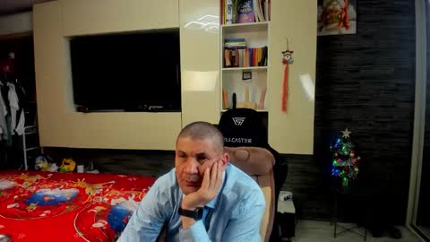 Snapshot of spartandaddy48 chatting on 6, 1, 2026 Spartan online show from 6, 1, 2026