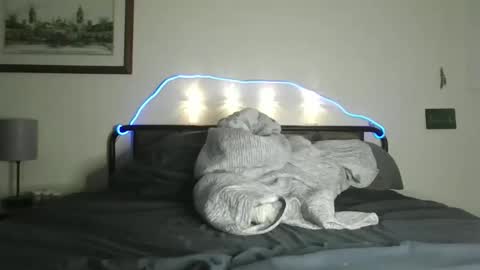 Snapshot of spencergndxxx chatting on 10, 10, 2025 spencergndxxx online show from 10, 10, 2025