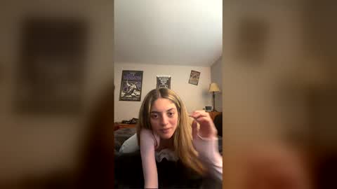 Snapshot of spicydiamond23 chatting on 28, 5, 2026 spicydiamond23 online show from 28, 5, 2026