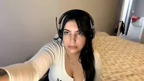 Snapshot of spicymami0333 chatting on 13, 10, 2025 spicymami0333 online show from 13, 10, 2025