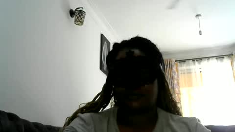 Snapshot of spicysirenxo chatting on 18, 11, 2025 spicysirenxo online show from 18, 11, 2025