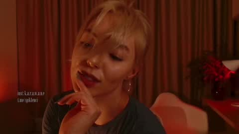 Elizabeth online show from 17, 1, 2025