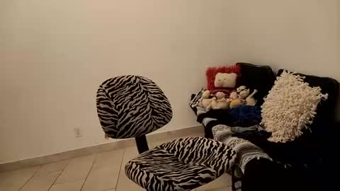 Snapshot of spinwithus chatting on 30, 6, 2026 Rose online show from 30, 6, 2026